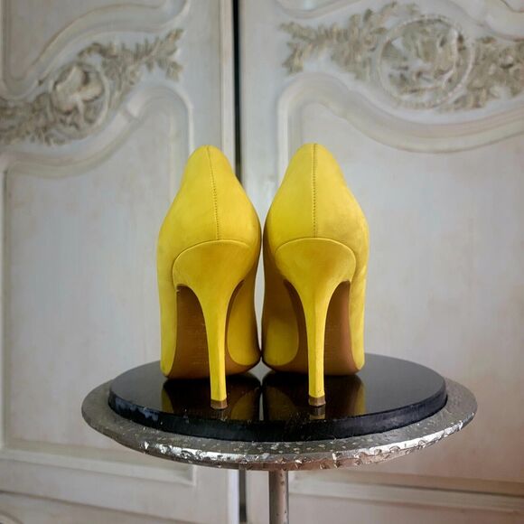 Bally Betaf Ukna Pointed Toe Yellow Suede Pumps Shoes Sz 38 Or 7 - Picture 2 of 8
